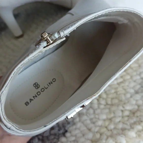 Bandolino Leather Booties - Picture 9 of 16